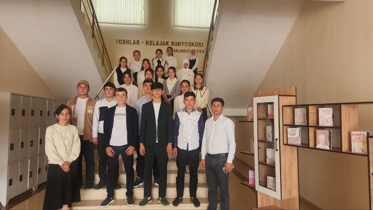 Kutubxona bo'ylab ekskursiya - 4-maktab