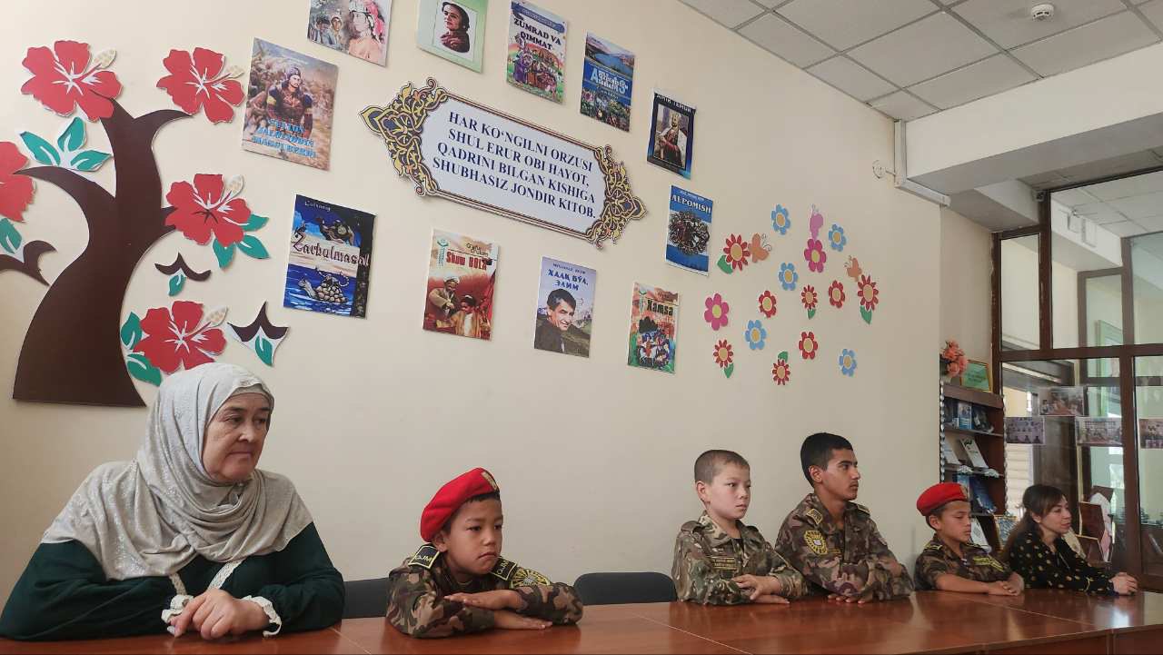 Yangi kitoblar taqdimoti - "Qalqon jasorat" maktabi