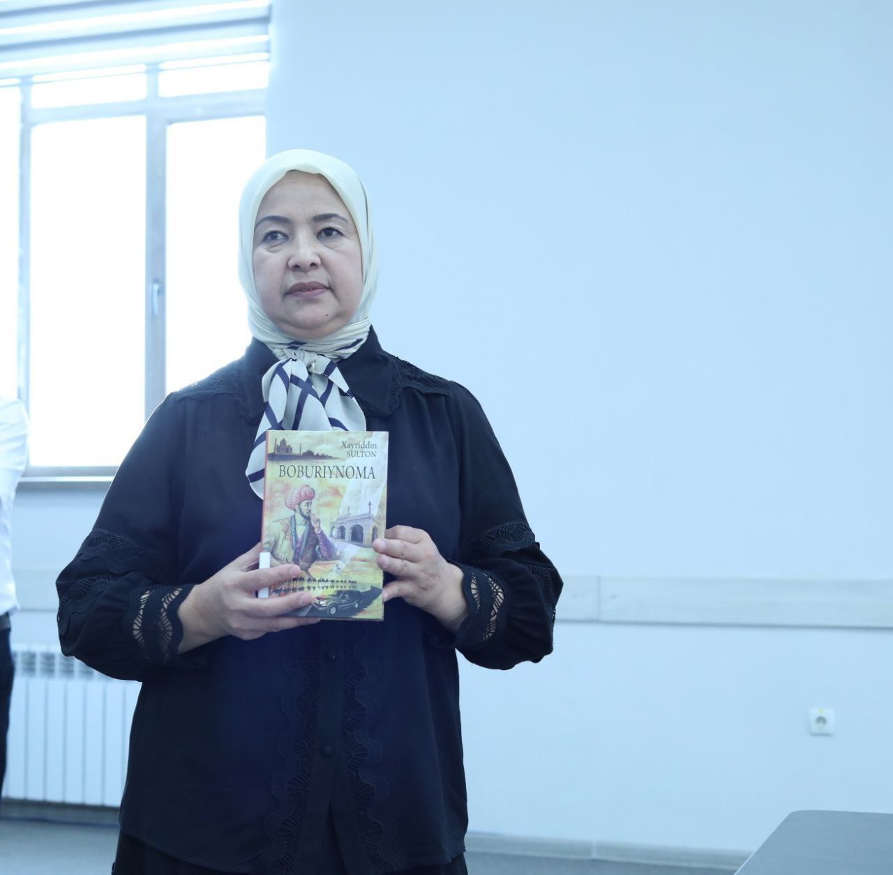 Mutolaa madaniyatini rivojlantirish,kitobxonlikni targ‘ib qilish asosida amalga oshiriladi