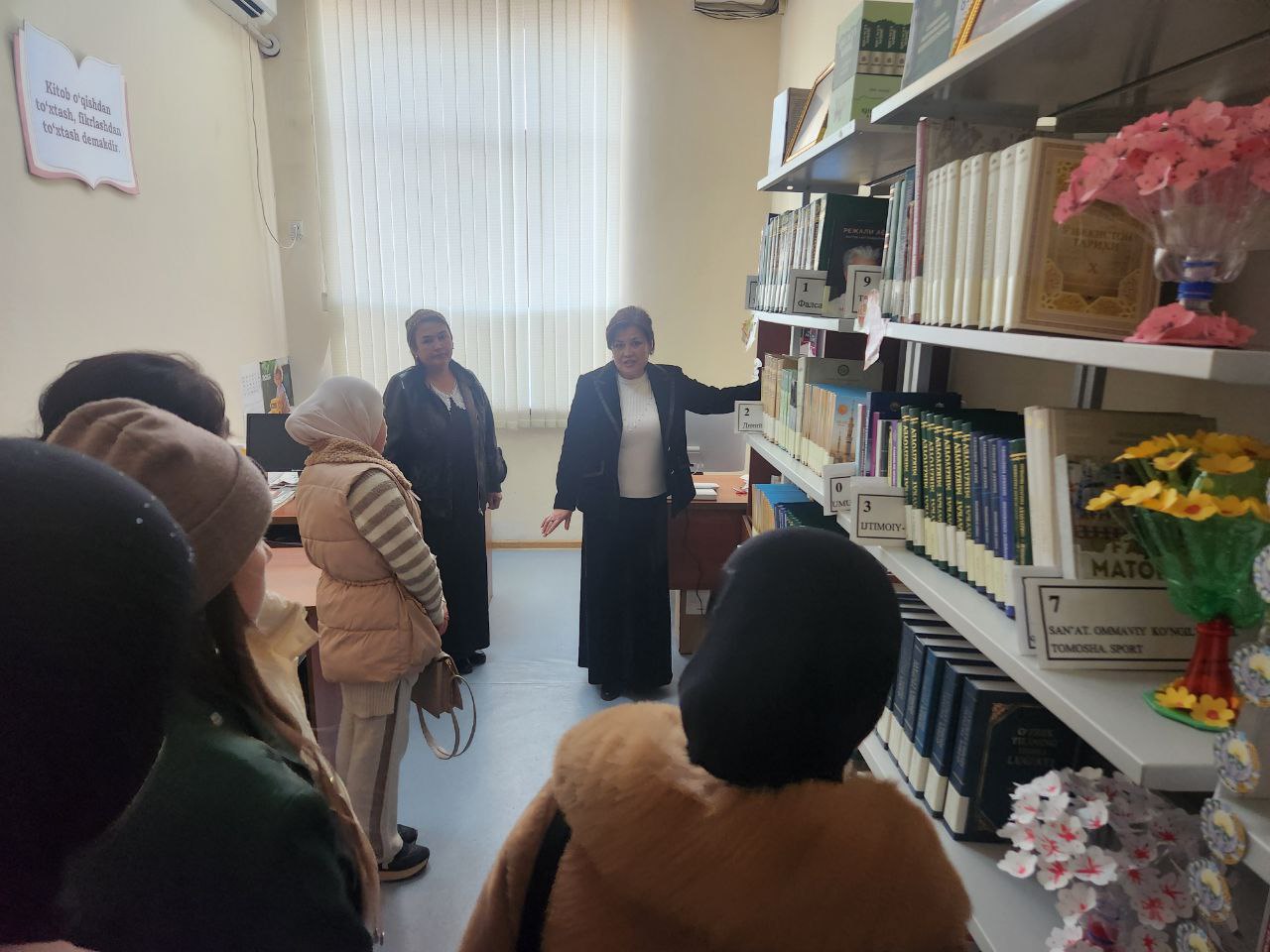 "INFOLIB OʻZBEKISTON 2025" XIV MILLIY AXBOROT-KUTUBXONA HAFTALIGI OCHILISH - 1-SON POLITEXNIKUM TALABALARI